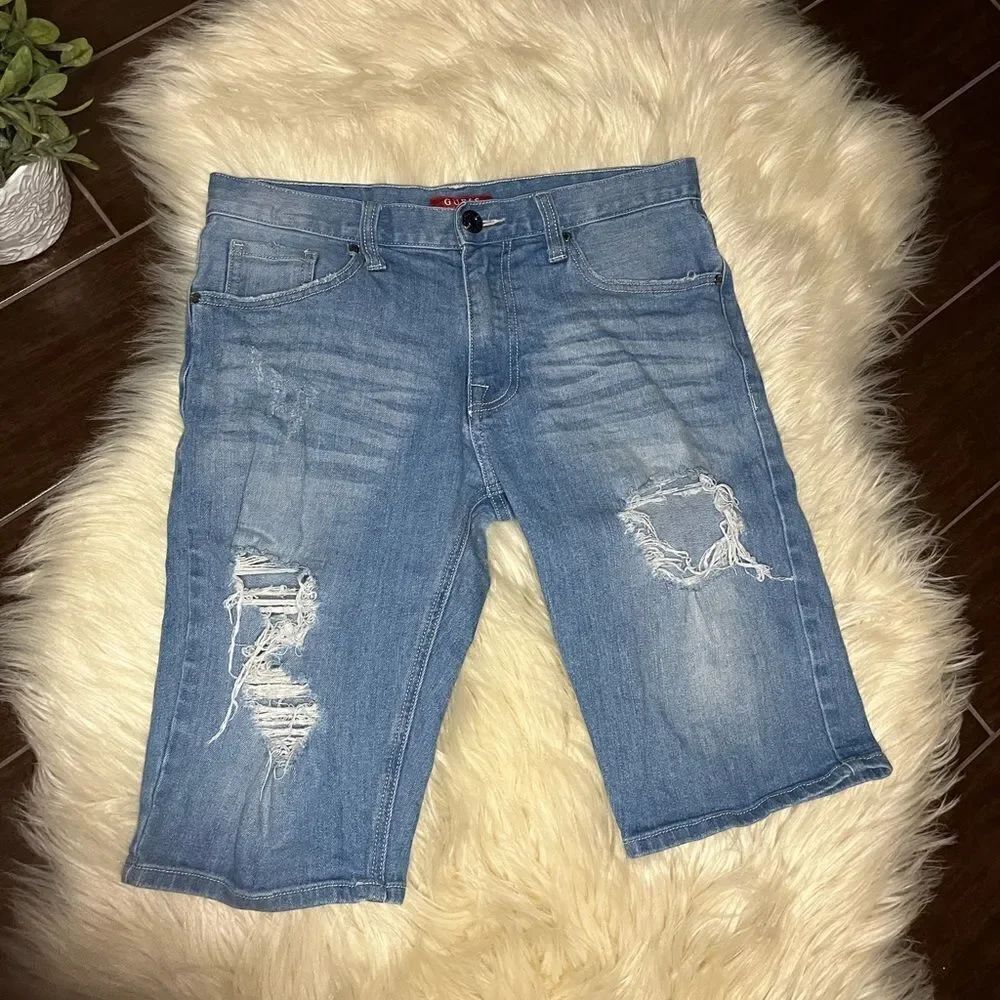 Guess distressed Bermuda denim shorts sz 30